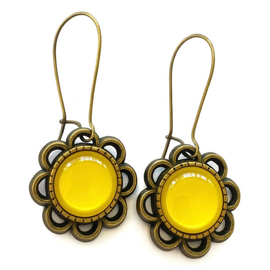 Brass Flower Dangle: Sunflower Yellow