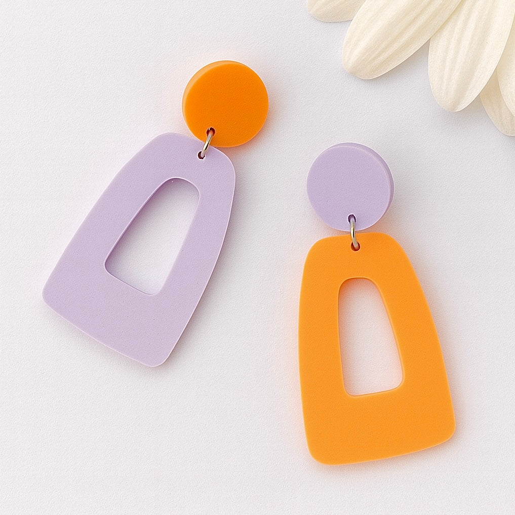 Pastel Geometric Dangles: Mismatch